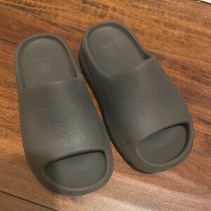 adidas gazelle silver green womens Shop Beige Boys adidas Yeezy Slide Sandals (Little Kid) – Shoebacca main image 0